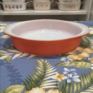 Pyrex Flamingo 221
